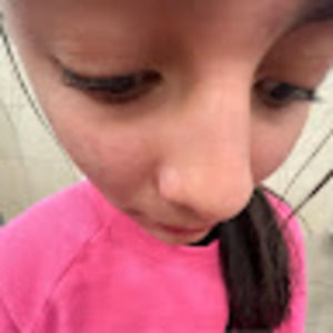 Meet your Posher, Mia